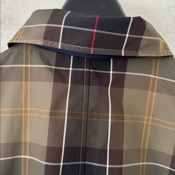 Barbour Size US 8 Reversible Derby Mac Water Wind Resistant Jacket in Navy/Plaid - Picture 17 of 17